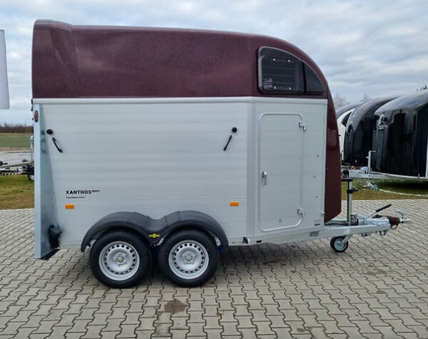 Trailer Humbaur Xanthos Aero 2400 con tappezzeria e porte laterali - Image 14