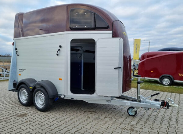 Trailer Humbaur Xanthos Aero 2400 con tappezzeria e porte laterali - Image 12