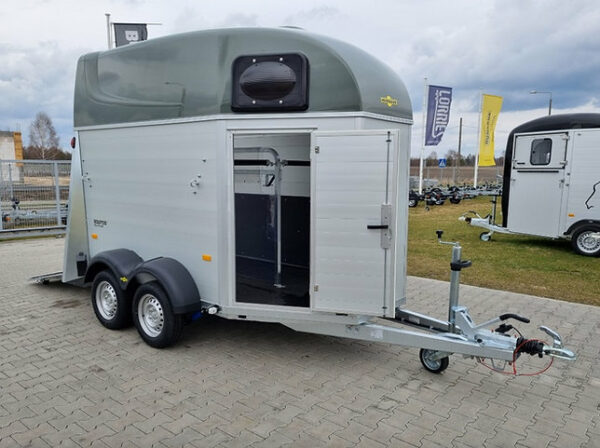 Humbaur Equitos Alu Plus 2000 trailer con tappezzeria e porte laterali - Image 5