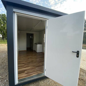 Contenitore 6x2.40m + WC, doccia e cucina