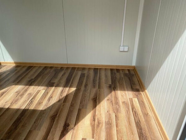 Contenitore 3x2.40m - Image 2
