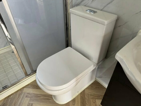Container mobile - Tiny House con due camere da letto e cucina, Modello 2024 - Image 8