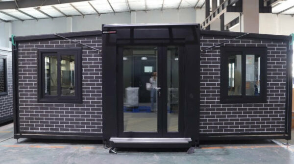 Tiny House Deluxe 19ft x 20ft - Stahlworks 2025 - Image 2