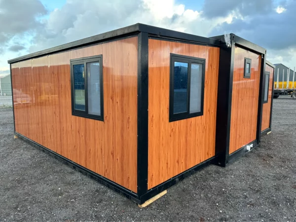 Tiny House / Mobile - Home / Deluxe - Image 7